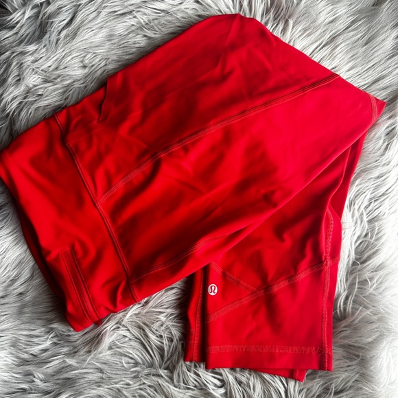 Lululemon Pace Rival Crop *Full-On Luxtreme 22" - Picture 7 of 16